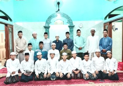 Peringatn Maulid Nabi Muhammad SAW di Mushollah An Nizom Khimad dan Penuh Kekeluargaan