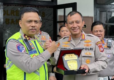 Kakorlantas Tinjau “Smart City Road Safety” Polrestabes Bandung