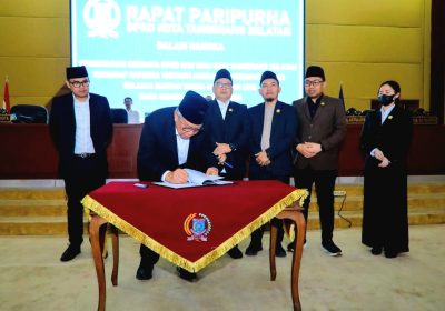 Pemkot Tangsel dan DPRD Setujui Bersama Raperda Pasar Rakyat dan APBD 2026 Jadi Perda