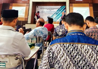 Agun Gunanjar Sudarsa Komisi XI DPR-RI Posbankum Hadir di Masyarakat Ciamis