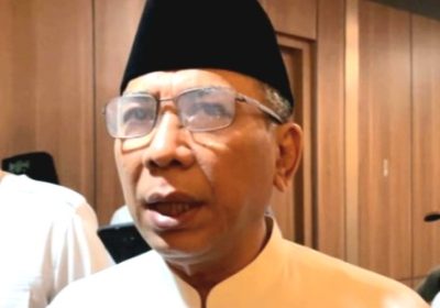 Gus Yahya Didesak Mundur, Gus Yahya Tolak Mundur