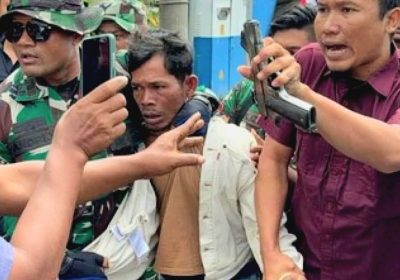 Konvoi Bawa Bendera GAM Dibubarkan Prajurit TNI AD Korem 011/Lilawangsa