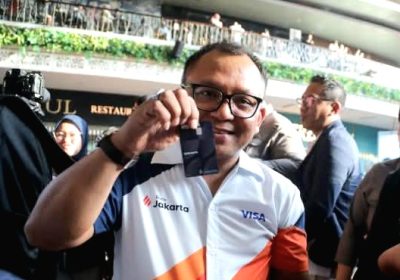 Kartu Debit Visa Bank Jakarta Diluncurkan