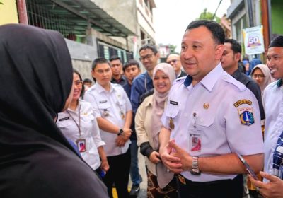 Wali Kota Jakut Takziah Korban Pasutri Tersengat Listrik Akibat Banjir