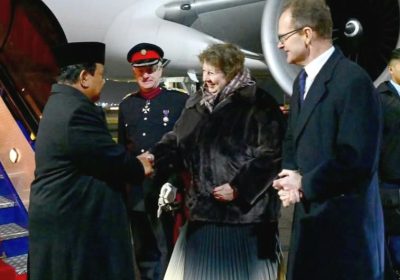 Tiba di London, Presiden Prabowo Perkuat Kemitraan Strategis Indonesia-Inggris