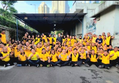 Jaga Kebugaran Tubuh Samsat Jakarta Selatan Gelar  Olahraga Bersama