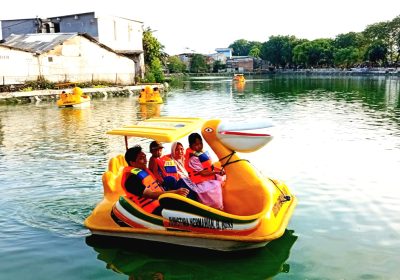 Tiket Wisata Air Situ Rawabadung Tergolong Murah Diminati Pengunjung