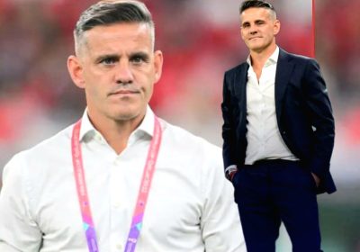 Pelatih John Herdman Mengakui Tubuhnya Hanya Tinggi 170 Cm, “Kalau di TV Badan Saya Besar”