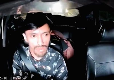 Viral Video Penumpang Mobil Online Berbuat Mesum Ditegur Sopir Malah Lanjut