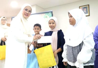 Pererat Tali Silaturahmi DWP DKI Santuni Anak Yatim dan Janda