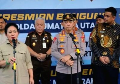 Kapolri Lepas 22 Kontainer Bantuan Kemanusiaan Korban Bencana di Aceh, Sumatera Utara dan Sumatera Barat