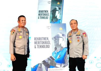 Membangun Ilmu Kepolisian Berbasis Riset dan Data, Wakapolri Komjen Pol Dedi Prasetyo Rilis Dua Buku