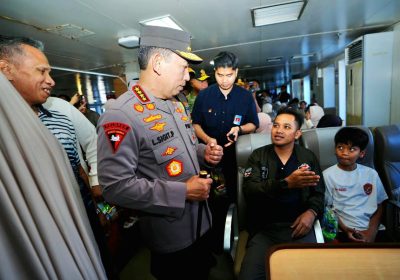 Tinjau Arus Mudik di Pelabuhan Merak Kapolri Berikan Pelayanan Maksimal