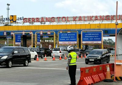 Hari ke 2 OKC, 31.703 Kendaraan Masuk Jateng Lewat GT Kalikangkung, Polda Jateng: Mulai Ada Peningkatan Arus