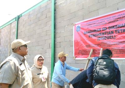 Wakil Wali Kota Jaksel Segel Lapangan Padel di Jagakarsa, Dicurigai Atur Oknum Citata