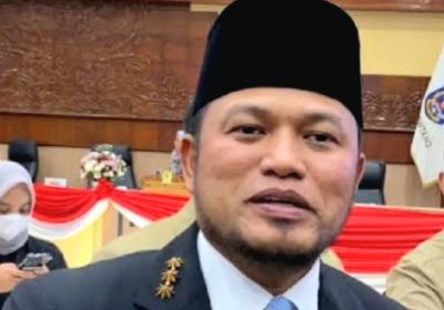 Setelah Dikritik Gubernur Kalimantan Timur Kembalikan Mobil Dinas ke Kas Daerah