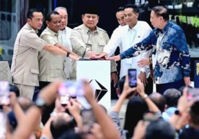 Presiden Prabowo Resmikan Pabrik Perakitan Kendaraan Komersial Listrik, Tonggak Baru Industrialisasi Hijau Nasional