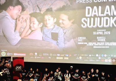 Film “Dalam Sujudku” Kisah Nyata Rumah Tangga Penuh Air Mata dan Kekuatan Doa