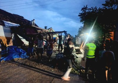 Satu Rumah Warga Roboh Gegara Hujan Deras di Kradenan Blora