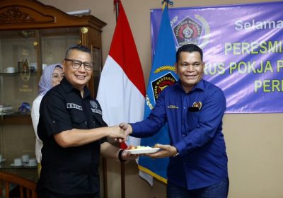 Kesit Handoyo Kukuhkan Ketua Pokja PWI Wali Kota Kota Jakarta Timur