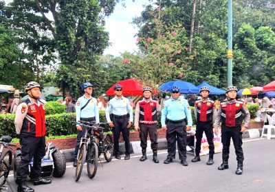 Patroli Direktorat Pamobvit Polda NTB Pastikan Keamanan dan Kenyamanan  Masyarakat di CFD