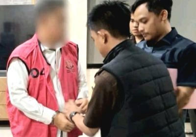 Kejari Menetapkan Tiga Tersangka Korupsi Mesin Jahit Sudin PPKUKM Jakarta Timur