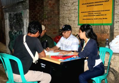 Sudin LH Jakarta Selatan Gelar OTT Pelaku Buang Sampah Sembarangan Pelaku Didenda Rp500 Ribu