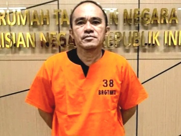 Mantan Kasat Kubar Deky Jonatan Akhirnya Dijebloskan ke Tahanan Bareskrim Polri