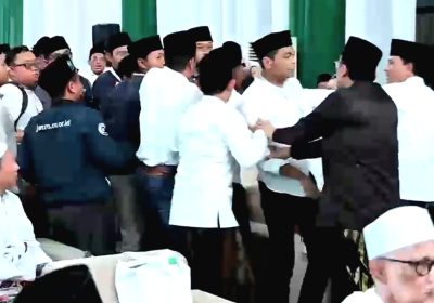 Ricuh dan Saling Dorong Peserta Saat Rapat Penentuan Lokasi Muktamar NU