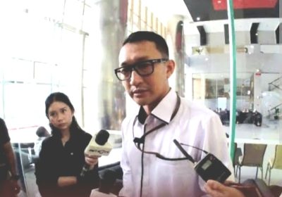 OTT KPK 17 Orang Ditangkap di Kantor Imigrasi Jakbar, Wamen Imigrasi dan Pemasyarakatan Dikejar