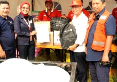 PMI Jaksel Salurkan Kebutuhan Dasar  Bagi Penyintas Kebakaran  Jakarta Pusat