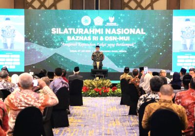 Baznas Bersama DSN-MUI Beri Anugerah Kepatuhan Zakat bagi Perusahaan Syariah